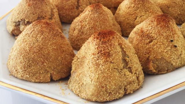 Com essa coxinha, você consegue ser saudável mesmo comendo salgadinho. (Créditos: TudoGostoso/Tâ Barthel)