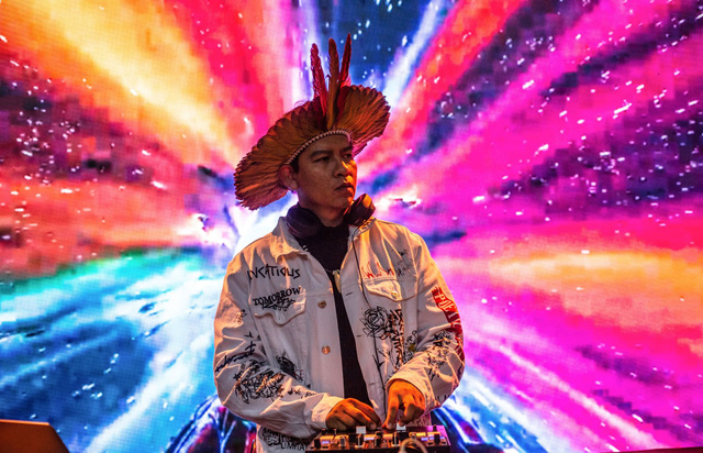 Festival de cultura indígena em Brasília promoverá debates, arte e música com convidados como Gaby Amarantos, Xamã e Lenine