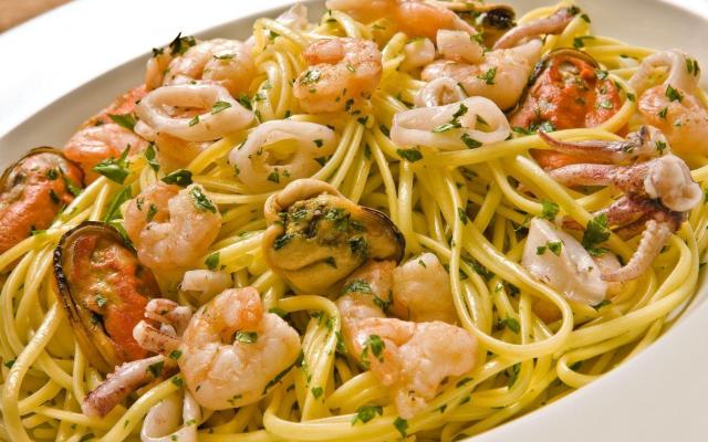 Camarão, lula, mariscos e muito sabor (Créditos: TudoGostoso)