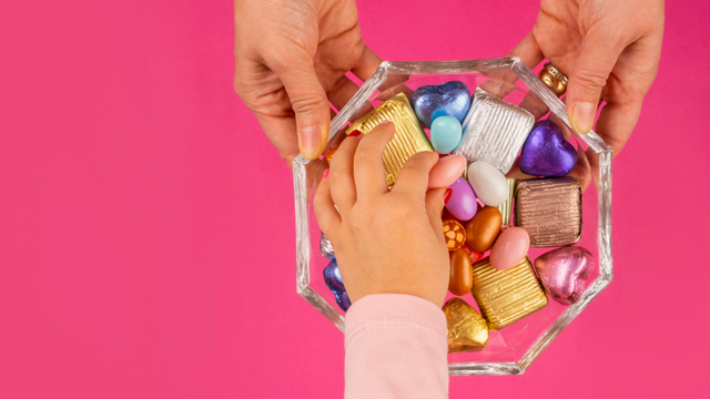 Quer opções incríveis para guardar seus doces e balas? Veja 4 baleiros perfeitos para a sua casa