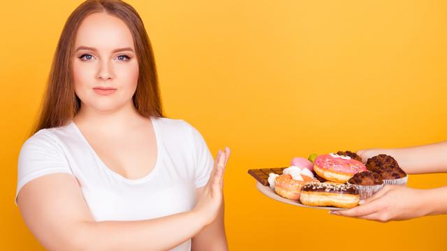 Será que você está comendo açúcar demais? Descubra 3 sinais silenciosos para notar em seu corpo