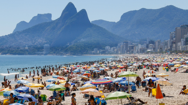 Esse alimento vendido na praia é um dos mais saudáveis, segundo nutricionistas: nem todo mundo gosta, mas oferece muitos benefícios