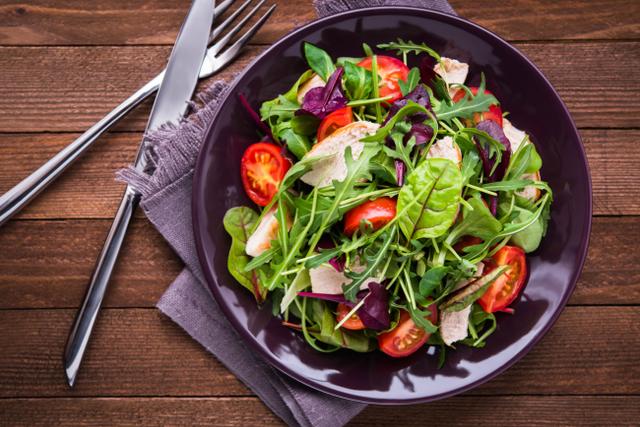 Essa é A DICA para comer mais salada e sair da mesmice de um jeito delicioso e saudável