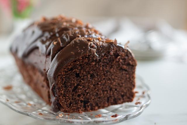 Esse é o bolo de chocolate mais gostoso que já comi na vida e o segredo está em um ingrediente secreto