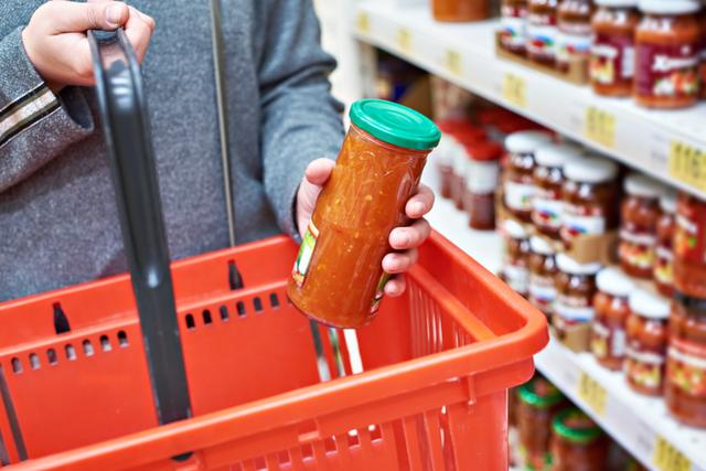 Como escolher o melhor molho de tomate do mercado: descubra tudo que você precisa saber!