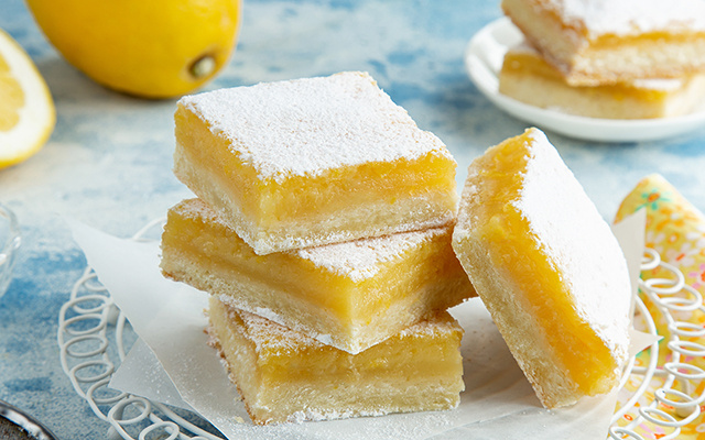 Como fazer quadradinhos de limão leves e saudáveis, sem farinha e sem açúcar