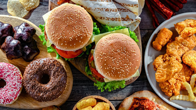 "Esses são os 11 piores alimentos para o coração", de acordo com o cardiologista Sergio Francisco, e o segundo mudou a dieta do meu filho