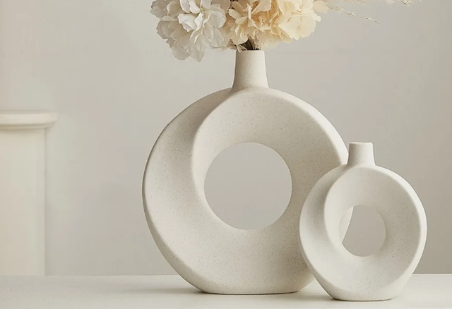 Vasos de cerâmica em design circular minimalista, que unem modernidade e sofisticação (Divulgação: Mercado Livre).