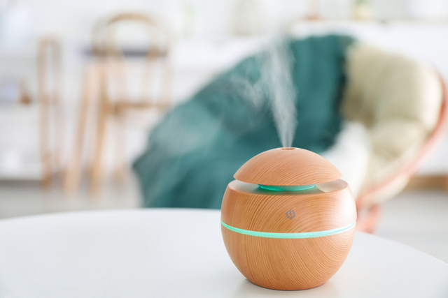 Aquecimento da Black Friday: Umidificador com controle remoto e luz colorida com 31% de desconto