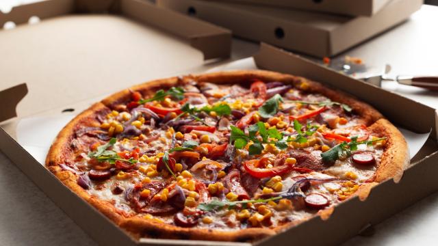 "Fiz um pedido de R$ 400 na Domino's Pizza e fui cobrada em mais de R$ 40 mil": o que aconteceu?