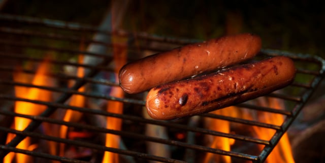 Pedimos a 3 chefs que compartilhassem seus segredos para preparar os melhores cachorros-quentes, e todos deram a mesma dica simples.
