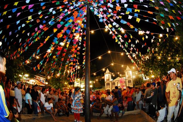 São João de Fortaleza 2024: shows de Geraldo Azevedo, Zezé Di Camargo & Luciano estão confirmados
