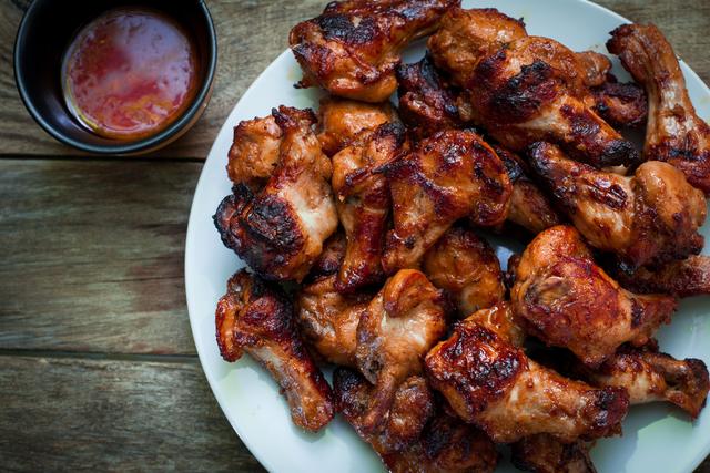 6 receitas com frango na airfryer suculentas e gostosas para economizar gás no dia a dia!