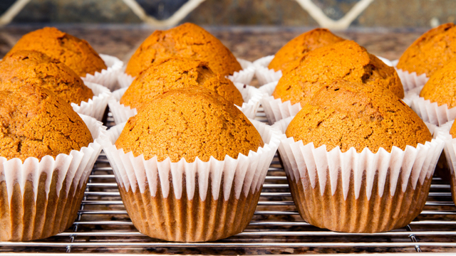 Sem glúten e com energia: faça esse muffin de abóbora e chia fácil e delicioso perfeito para o café da manhã