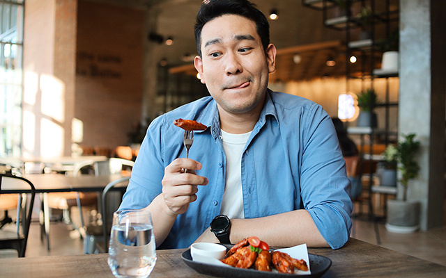 Uma especialista revela o que acontece se você comer proteína demais