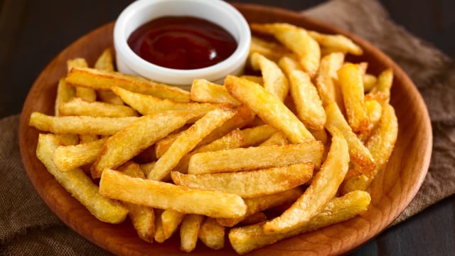 Batatas crocantes e com menos gordura: uma nova tecnologia promete mudar a forma como fritamos