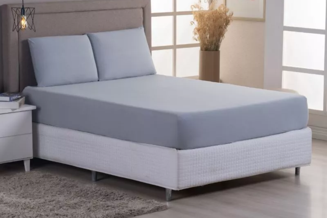 O jogo de lençol de algodão oferece noites mais macias e confortáveis (Divulgação: Shopee).