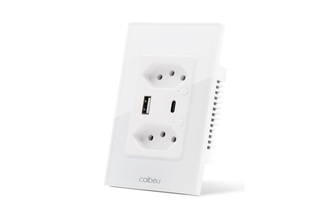 Tomada inteligente com entradas USB e USB-C, ideal para integrar seus eletrodomésticos com a Alexa (Divulgação: Amazon).
