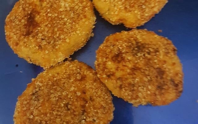 Nuggets são clássicos das redes de fast food e nessa versão caseira ainda são fit (Créditos: TudoGostoso/Luciane Mello)