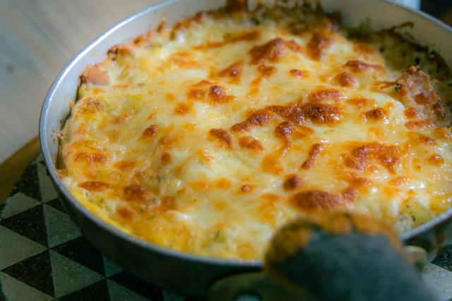 Nem angu, nem polenta: essa receita de escondidinho inusitada vai se tornar a sua favorita para o almoço de domingo