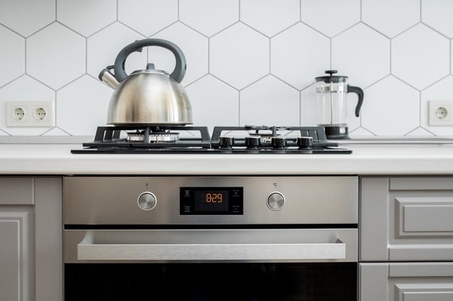 Chega de revezar panela no fogão, modelos 5 bocas entram em oferta