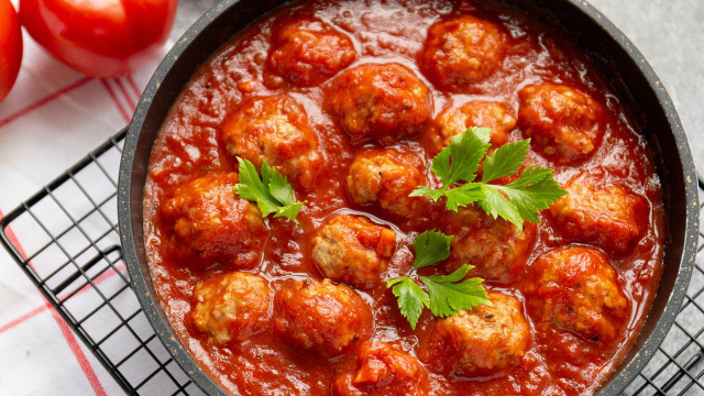 Conchita, a avó cozinheira: “Para que as almôndegas fiquem saborosas, eu adiciono 125 ml de leite.”