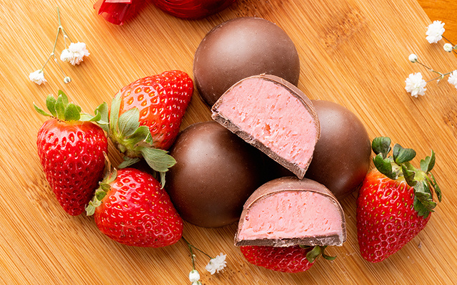 Todos os anos faço bombom sensação para presentear amigos e família no Natal: receita fácil e com gostinho de infância!