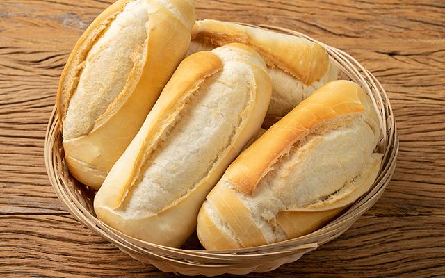 Descubra o segredo para manter seu pão francês de ontem fresquinho no café da manhã de hoje