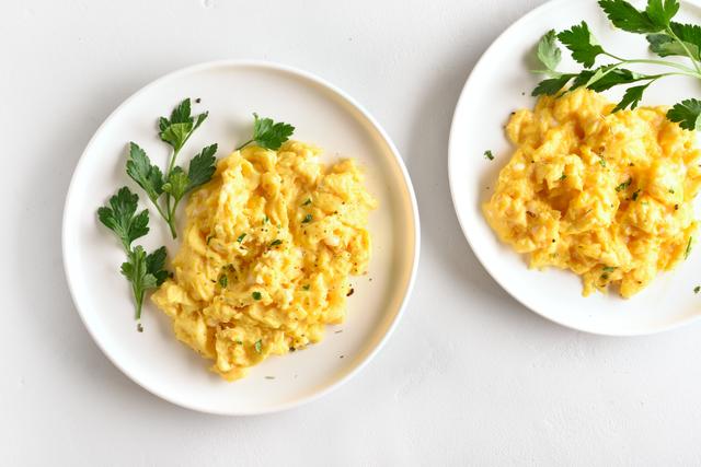Esses 5 benefícios que você não conhecia vão te convencer a comer ovo todos os dias