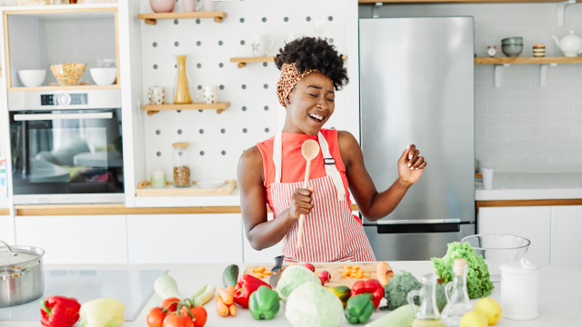 Vai morar sozinho? 3 itens essenciais que não podem faltar na sua cozinha!