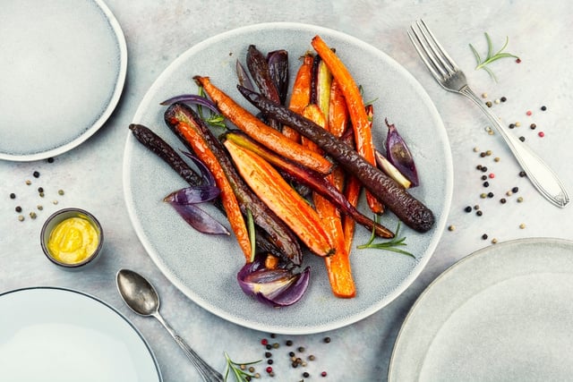 Não precisa abandonar as saladas no inverno: o TudoGostoso tem as dicas para deixá-las mais interessantes durante essa época do ano