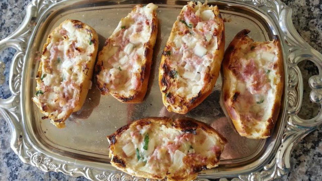 O pão de linguiça é uma maneira deliciosa de inovar no uso dessa carne (Créditos: TudoGostoso/Luciane Cardoso)