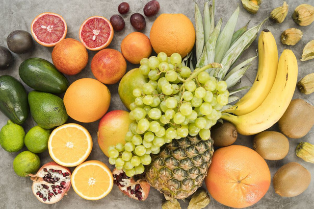 Nem suco verde, nem dieta detox: esta fruta rica em gorduras saudáveis e pobre em açúcar é a grande aliada da saúde do fígado