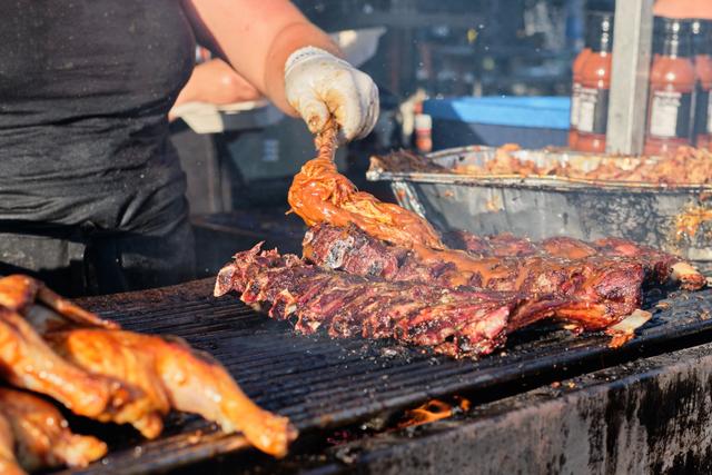 Festival de churrasco ao som de rock dos anos 80 invade Quinta da Boa Vista, no RJ, no próximo fim de semana