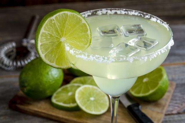 Margarita é o drink perfeito para os geminianos (Créditos: Shutterstock)