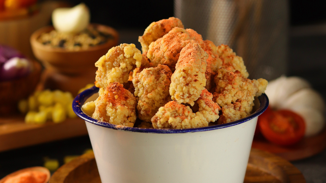 Pipoca de frango que conquistou os jurados do MasterChef e vai fazer sucesso no seu arraiá: crocante por fora e macio por dentro