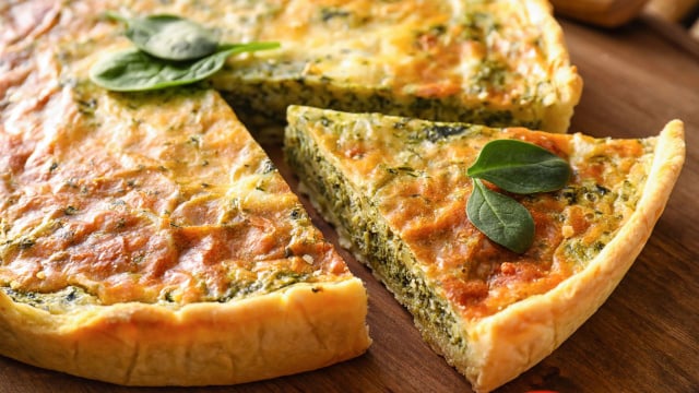 Como fazer uma torta de espinafre em 15 minutos: uma receita fácil e deliciosa