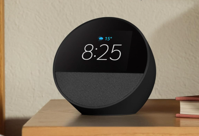 Relógio inteligente da Alexa com display que mostra hora, clima e muito mais (Divulgação: Amazon).