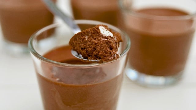 Até hoje não achei receita de mousse de chocolate melhor do que essa, faço toda semana há 20 anos!
