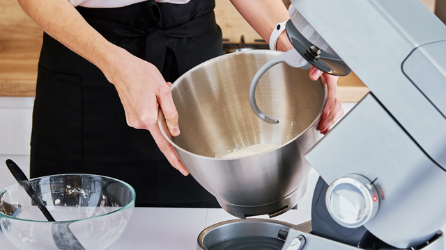 Como escolher a batedeira certa para começar a trabalhar com confeitaria em 2025