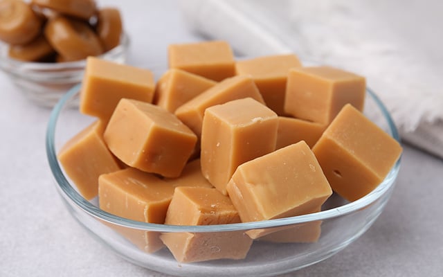 Doce de leite de corte caseiro: faço com apenas dois ingredientes e fica igualzinho ao que eu comia quando criança