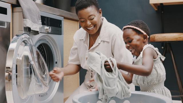 Você sabe a diferença entre uma máquina de lavar e um tanquinho elétrico?