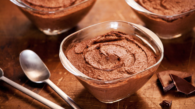Meio mousse, meio ganache: a internet me obrigou a fazer essa receita de arroz com chocolate