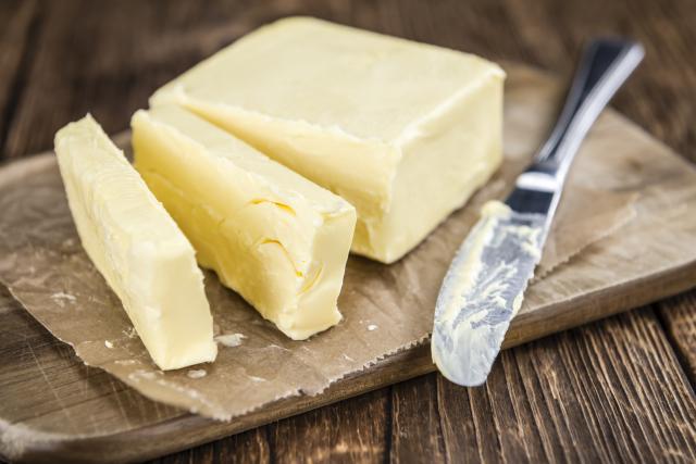 Manteiga SEM LEITE: conheça nova opção do alimento e descubra se tem diferença para margarina vegana