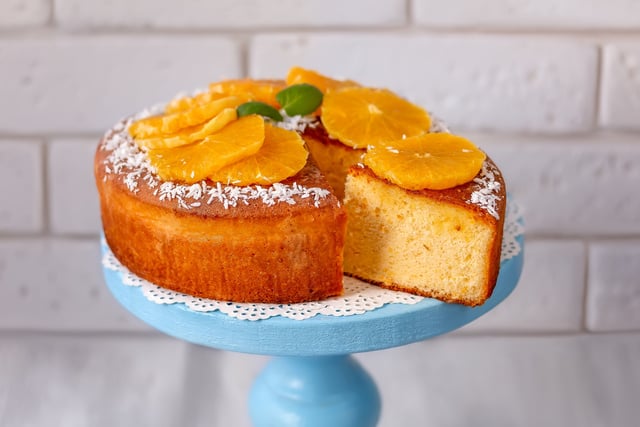 Bolo de laranja sem glúten e sem lactose MUITO FOFINHO: receita perfeita para o cafezinho da tarde!