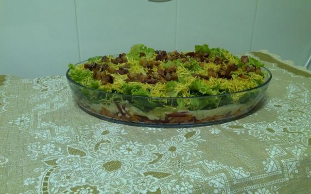 Salada colorida (Créditos: Maisa Bardeli/TudoGostoso)
