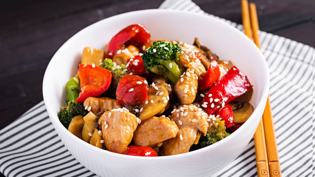 Receita versátil pode levar os legumes e verduras que você tiver em casa (Créditos: Shutterstock)