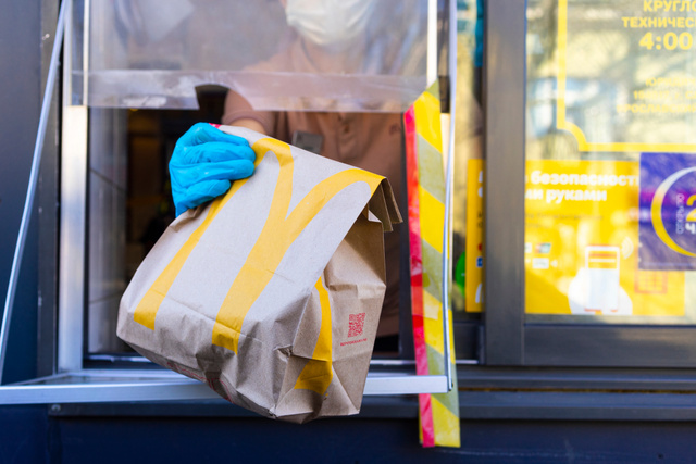 Inacreditável o que o McDonalds fez ao cobrar lanche de cliente! Veja história polêmica e saiba agir em uma situação assim