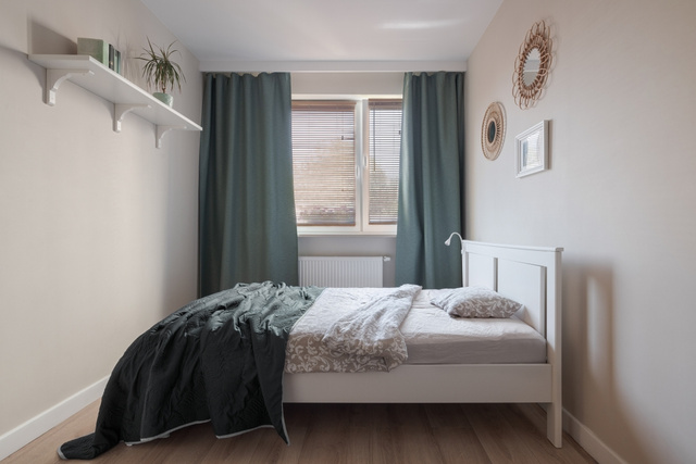 Adeus, quarto pequeno: o cômodo vai ficar gigante com apenas um item simples e sem reforma!