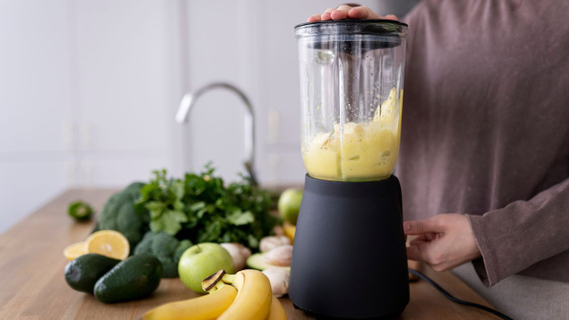 Perfeito para sucos e vitaminas: esse liquidificador Philco está com 43% de desconto no Mercado Livre